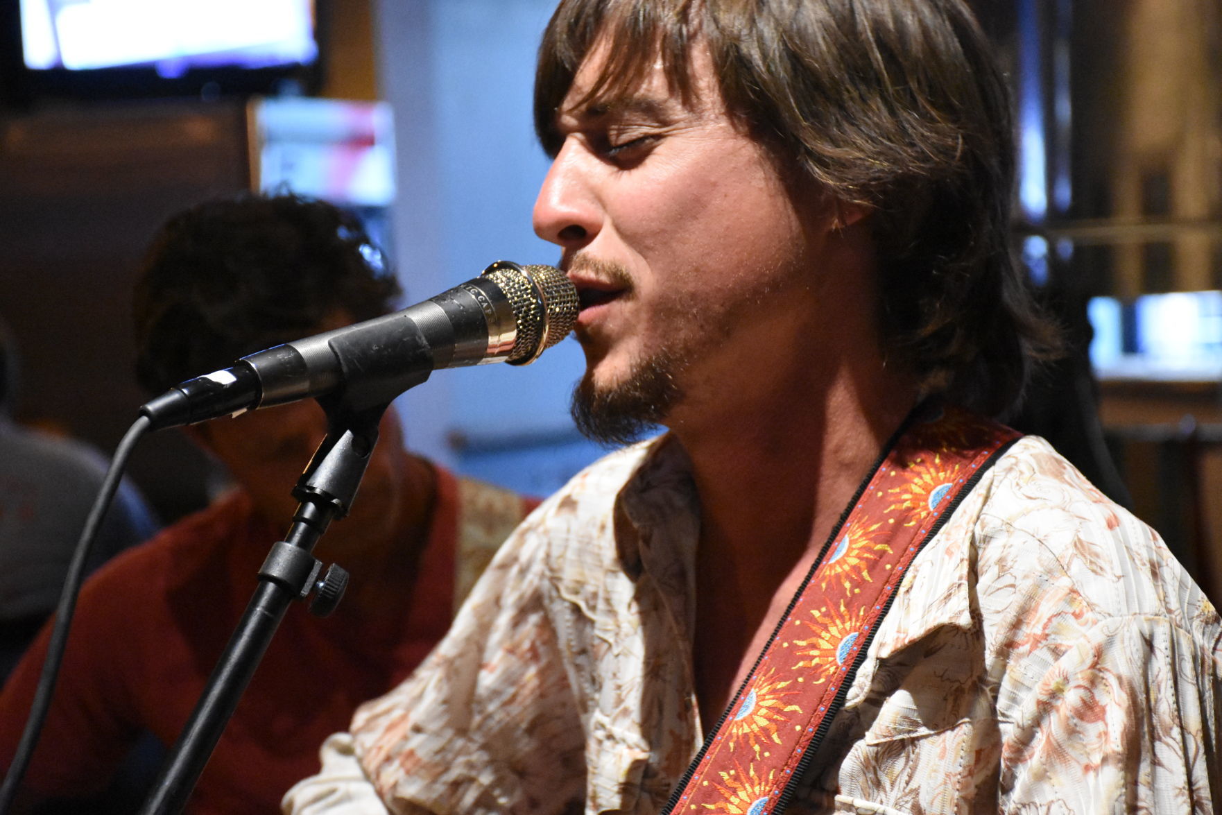 RUSTIC MIC